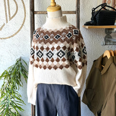 Pink Martini // Faire Isle Sweater Beige