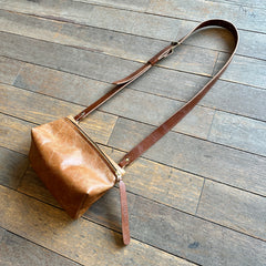 Veinage // Papaver Fanny Pack Fawn Brown