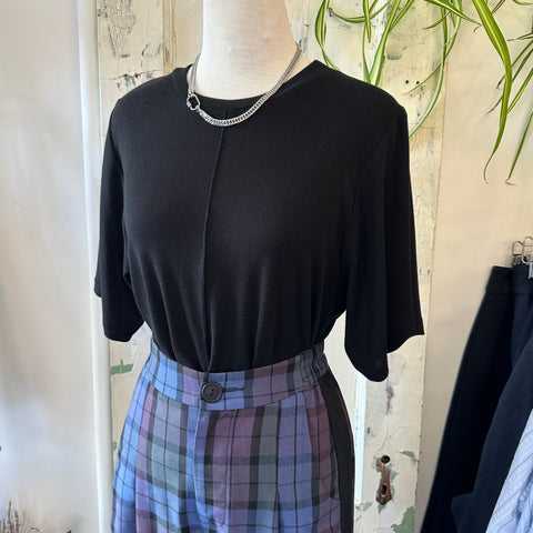 Eve Gravel // Neville Top Black