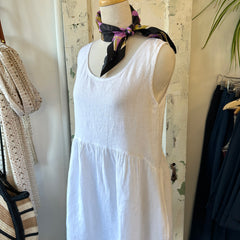 Astrid // Avery Dress White