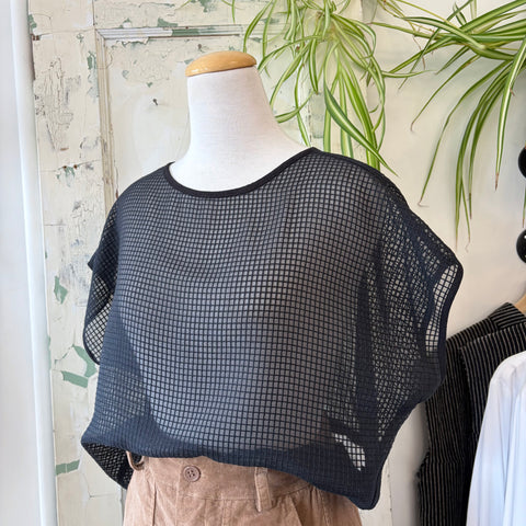 Chlo by Cokluch // Ape Top Organza Plaid Black