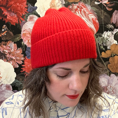 Naïf // Matty Beanie Red