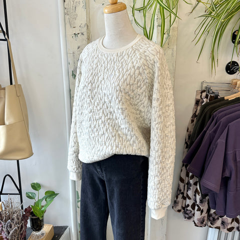 Chlo by Cokluch // Lou Top Natural