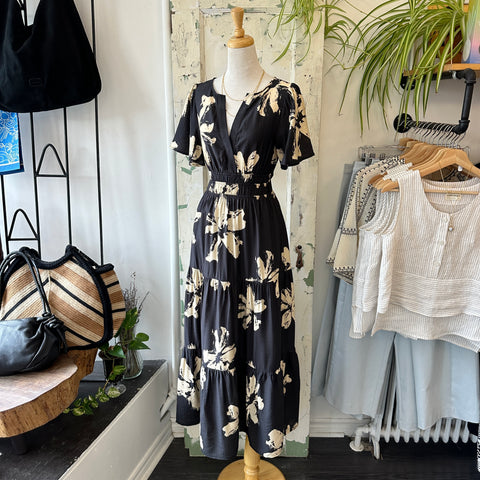 Pink Martini // Acama Dress Black