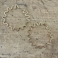 Lissa Bowie // Round Squiggle Hoop Brass