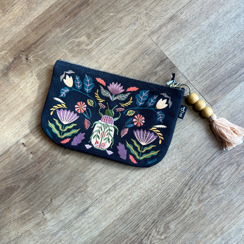 Danica // Amulet Zip Pouch Small
