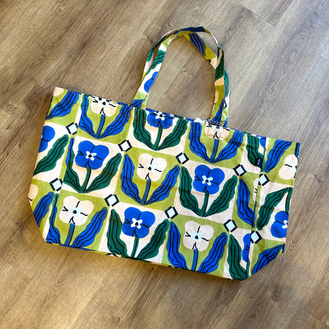 Danica // To and Fro Tote Amulet