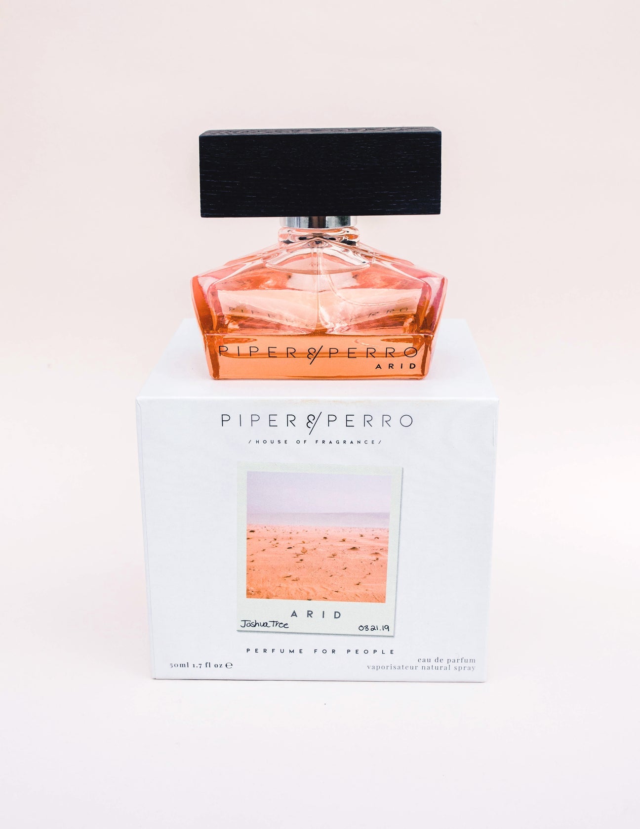 Piper & Perro // Arid Perfume