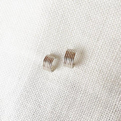 Hawkly // Linear Mini Hoops Silver