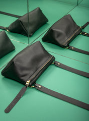 Veinage // Papaver Fanny Pack Black