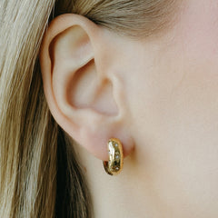 Petite Gold  // Nova Hoops
