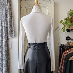Bodybag by Jude // Baxter Bamboo Top Bone LAST SIZE XL