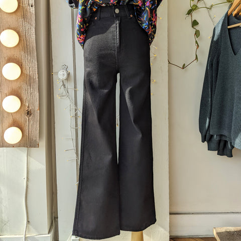 Eve Gravel // Pernille Dress Cappuccino & Almond