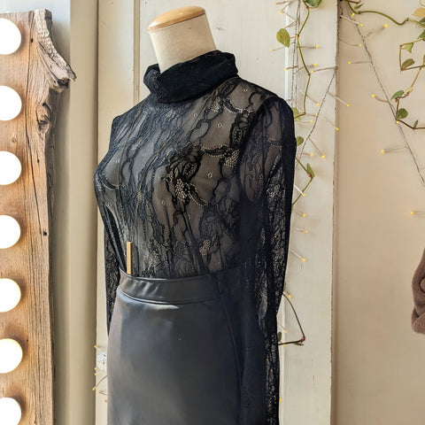 Melissa Nepton // Karis Top Black