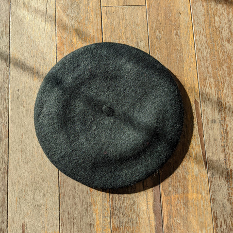 I Love Panama Hats // Wool Beret Black
