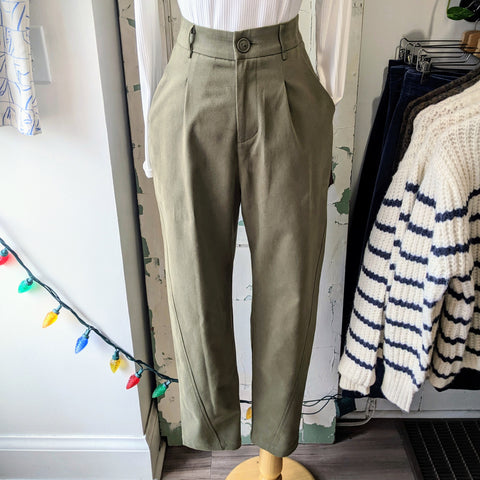 Eve Gravel // Preston Pants Olive