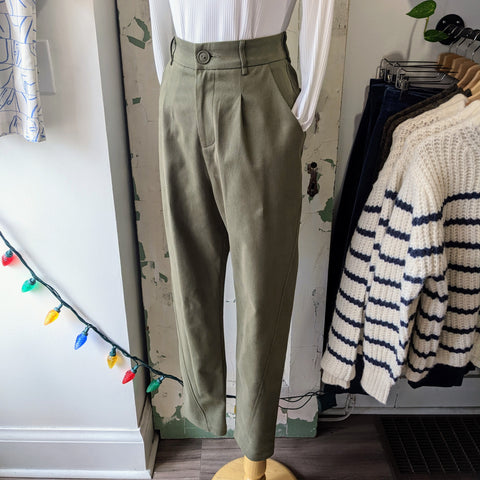 Eve Gravel // Preston Pants Olive