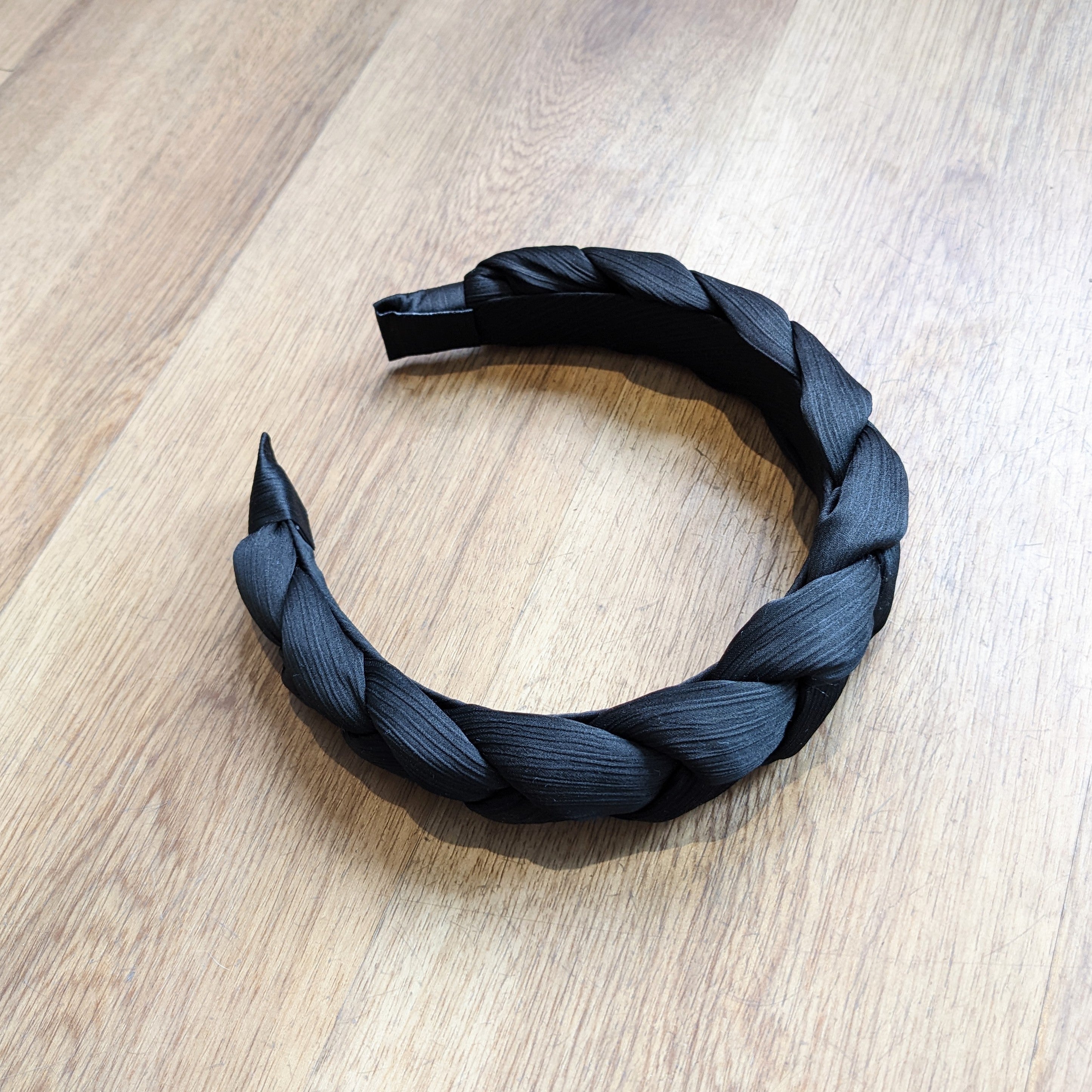 Solar Eclipse // Braided Headband Black
