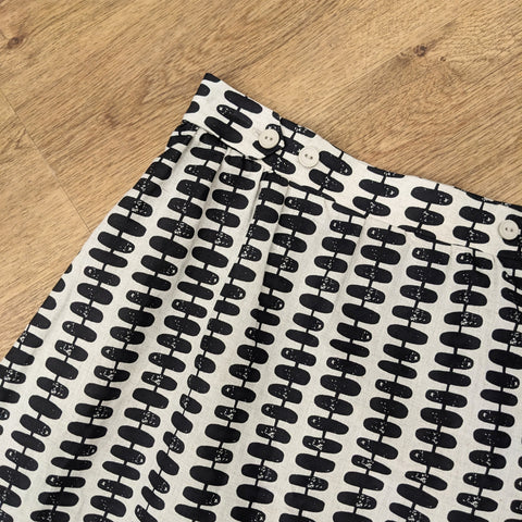 Cokluch // Senes Skirt Black