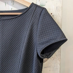 Sara Duke // Quilt Dress Black XL