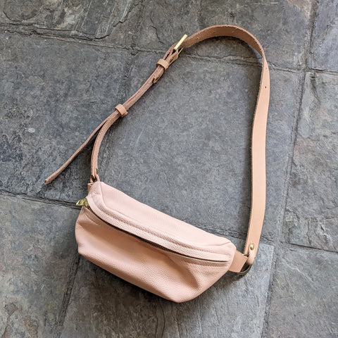 Veinage // Musa Fanny Pack Cotton Candy