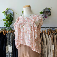 Gentle Fawn // Leona Top Apricot Ditsy