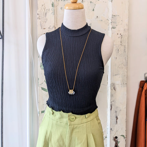 Eve Gravel // Atlas Top Black