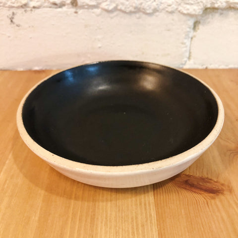 Shayna Stevenson // Black/White DIsh