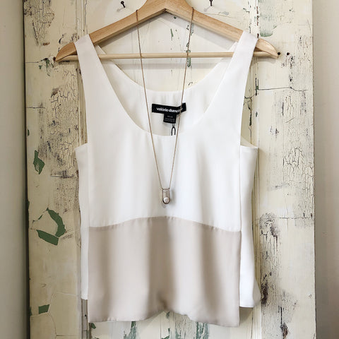 Souvenir // Brass Long Pearl Necklace