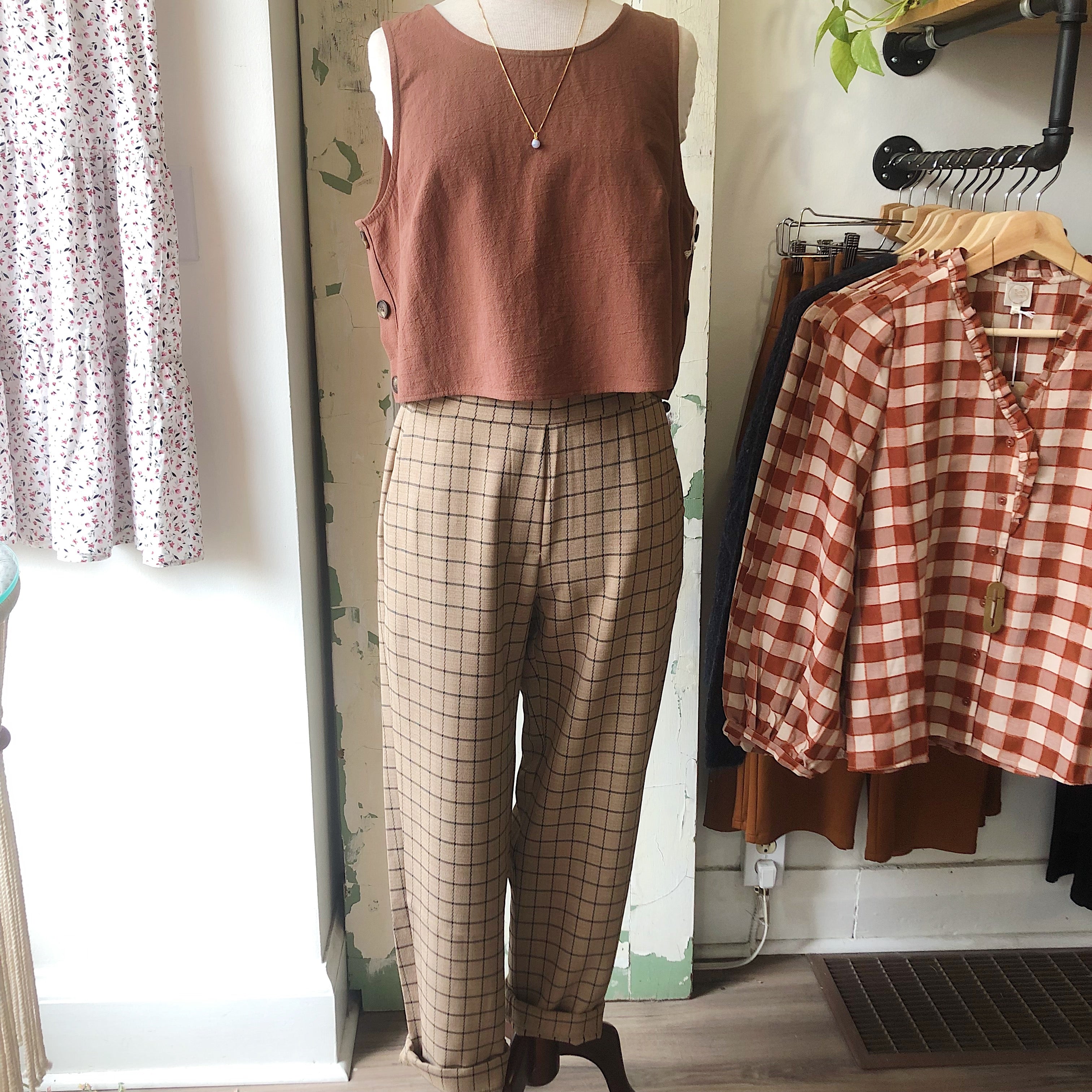 Indi & Cold // Check Pants Beige