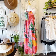 Allison Wonderland // Lanai Dress Pink Floral