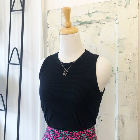 Annie 50 // Ma Nana Top Black