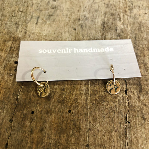 Souvenir // Small Hoops with Disc